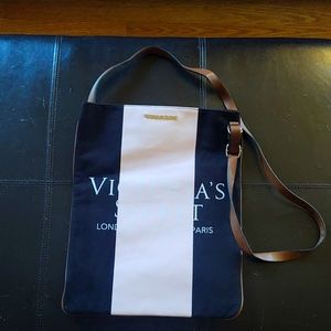 Victoria's Secret Shoulder Bag
